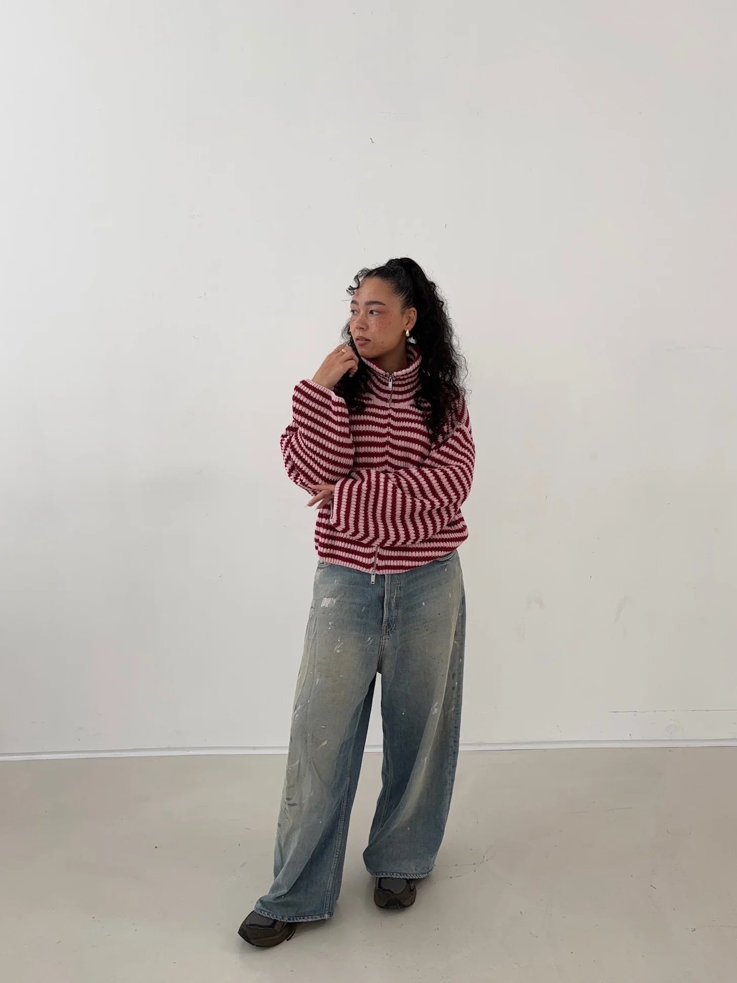 kleur=rood gestreept